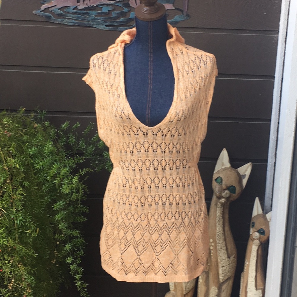Moth Anthro Peach Crochet Hooded Top